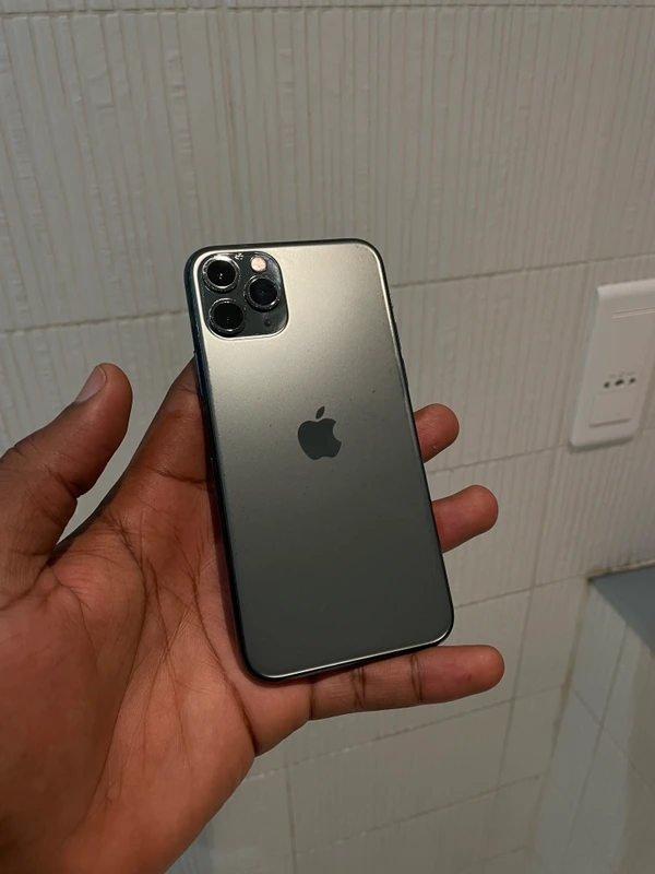 iPhone 11 Pro - Imagem 2