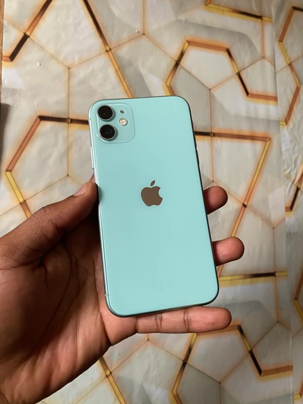 iPhone 11 - Imagem 2