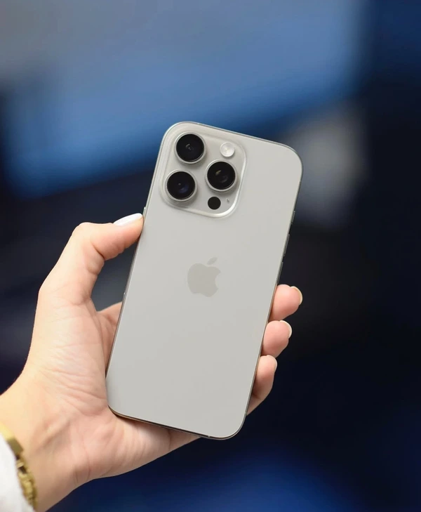 iPhone 16 Pro