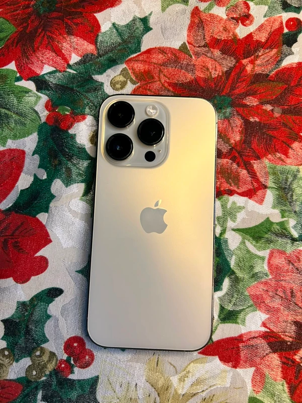 iPhone 14 Pro - 128GB - Bateria 78%