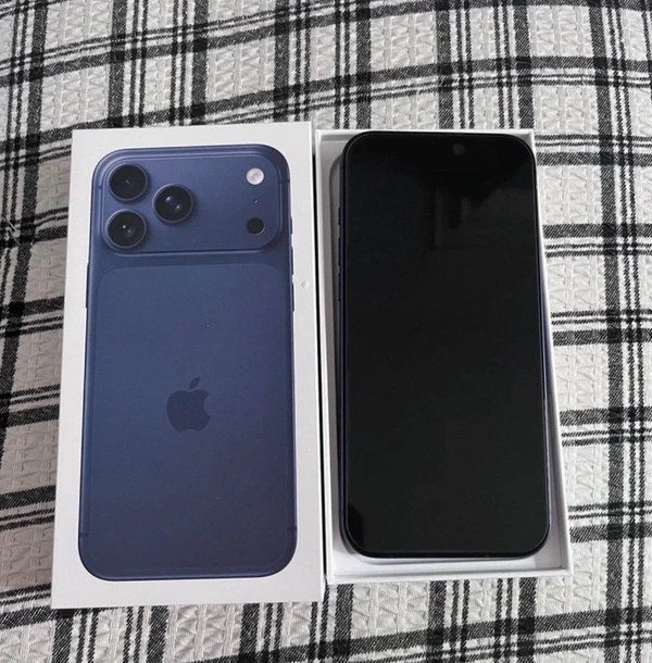 iPhone 17 Pro Max - Imagem 4