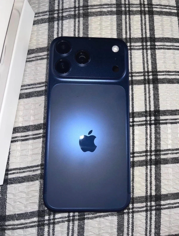 iPhone 17 Pro Max - Imagem 3
