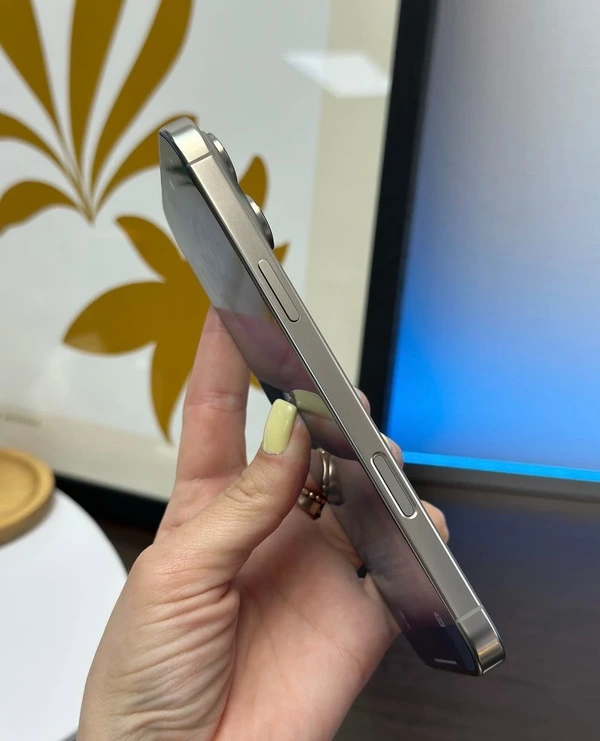 iPhone 16 Pro Max - Imagem 5